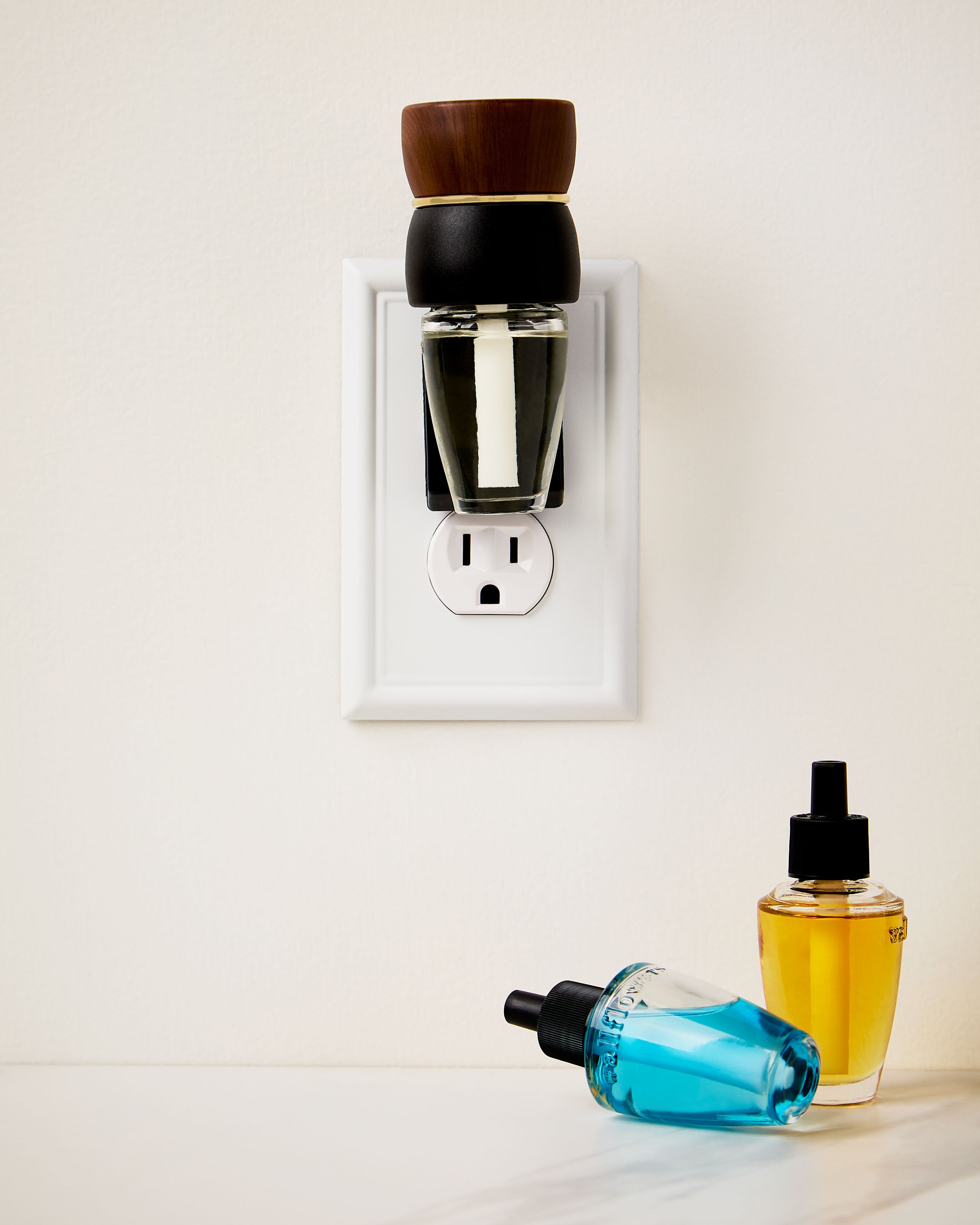 Black Hourglass Scent Control - Image 5