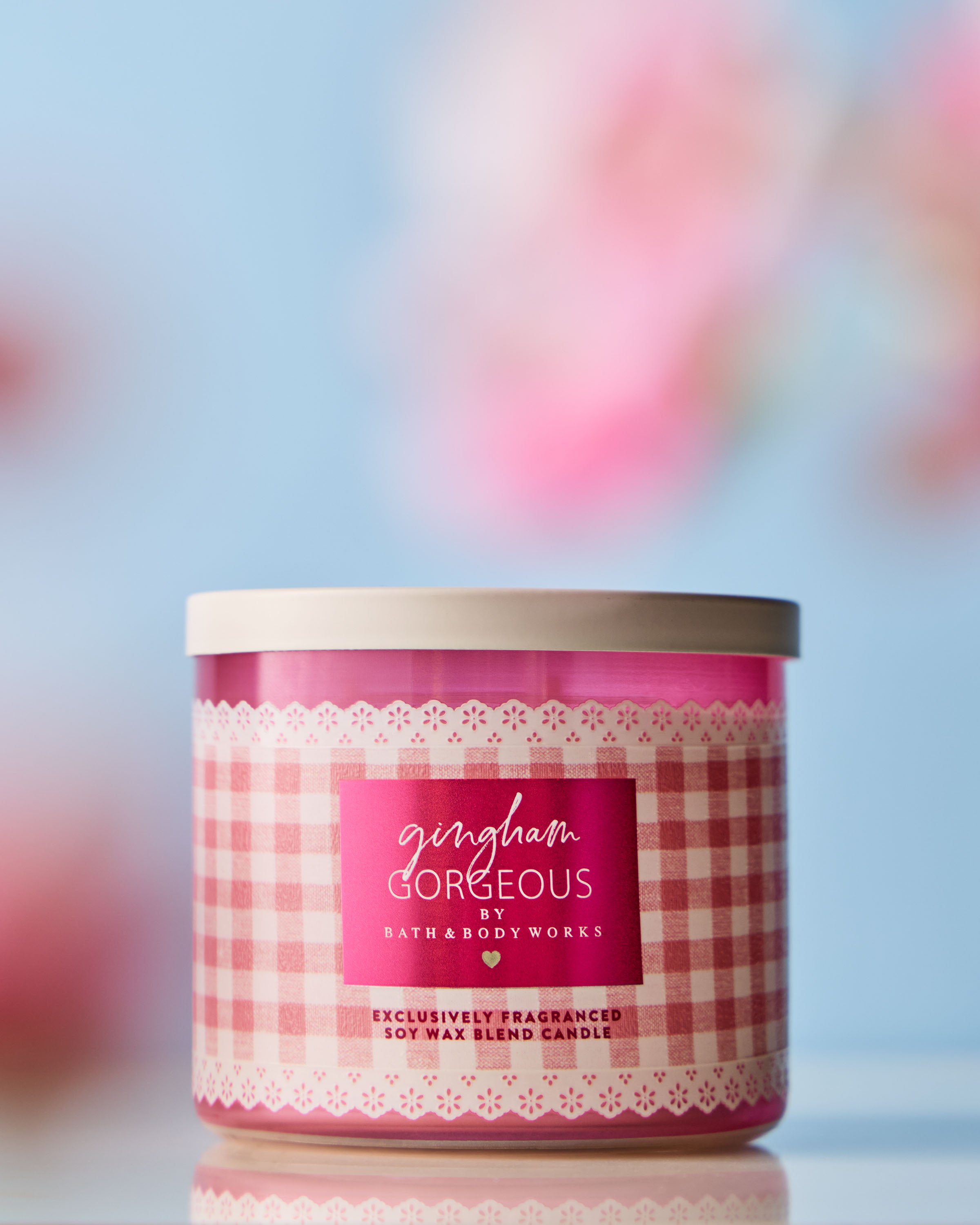 Gingham Gorgeous 3-Wick Candle - Image 8