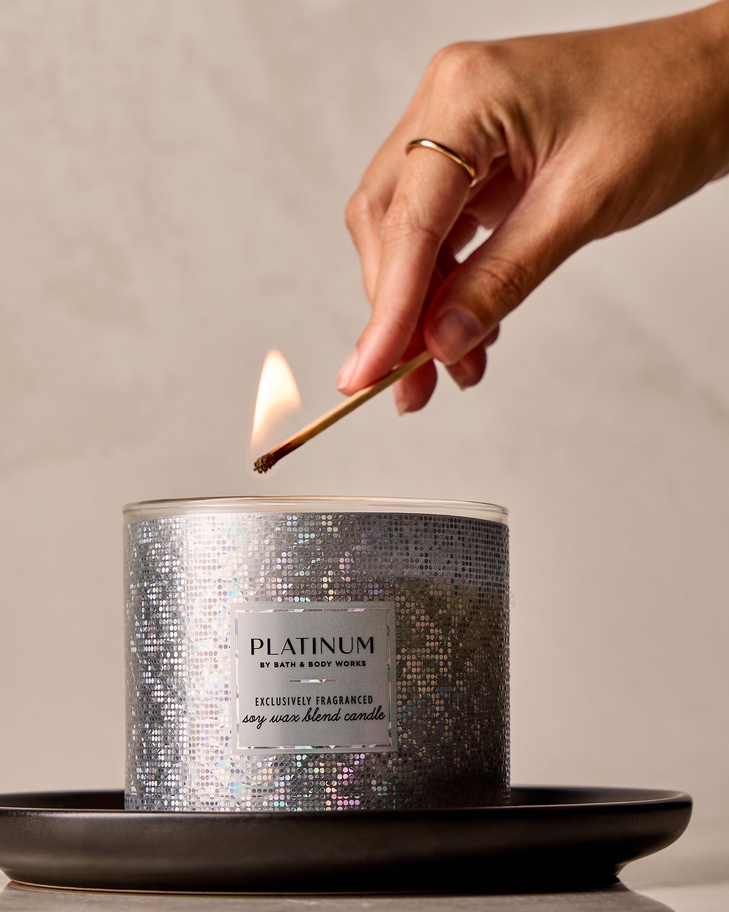 Platinum 3-Wick Candle - Image 5