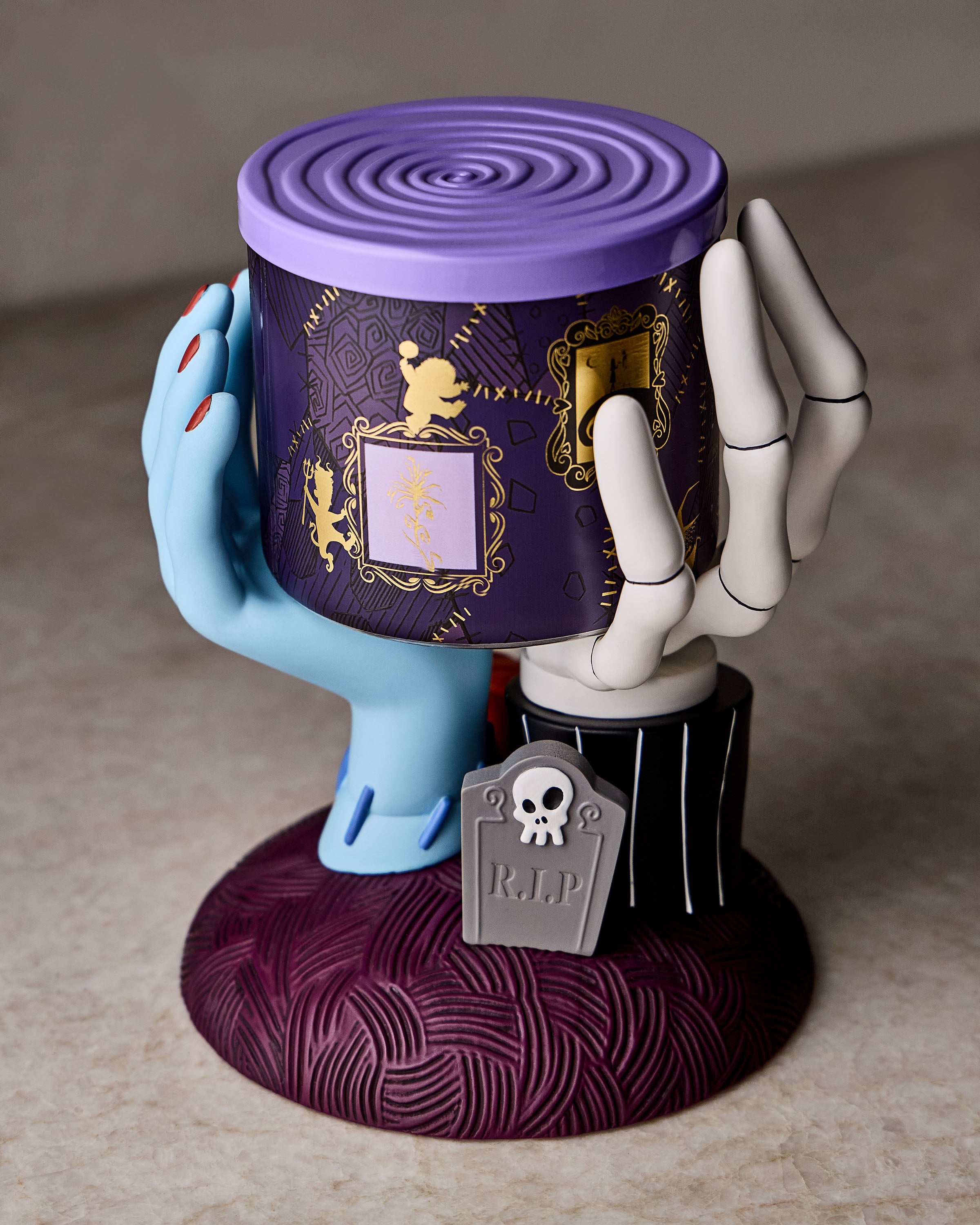 Jack Skellington & Sally Hands Pedestal - Image 3