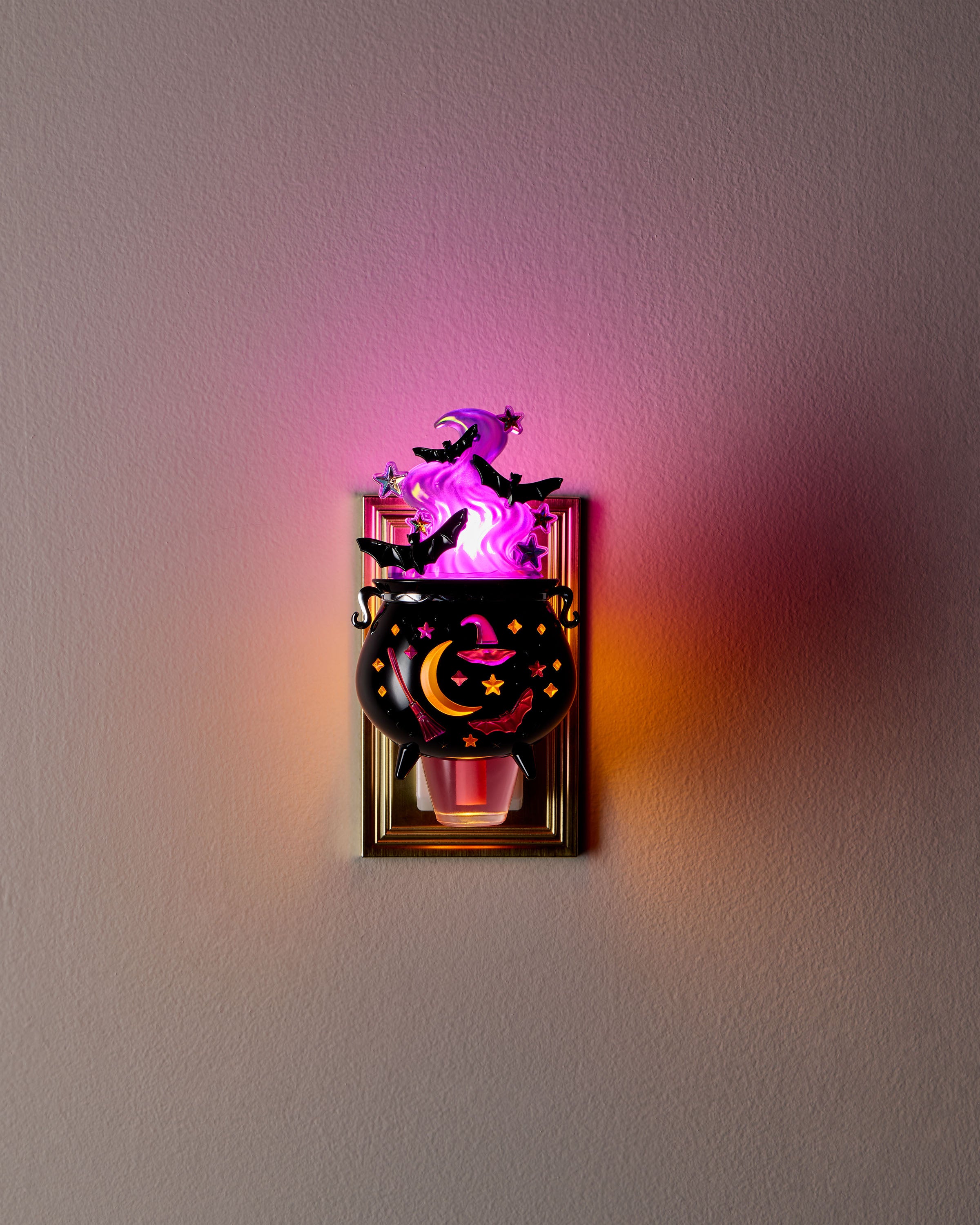 Encrusted Cauldron Nightlight - Image 3