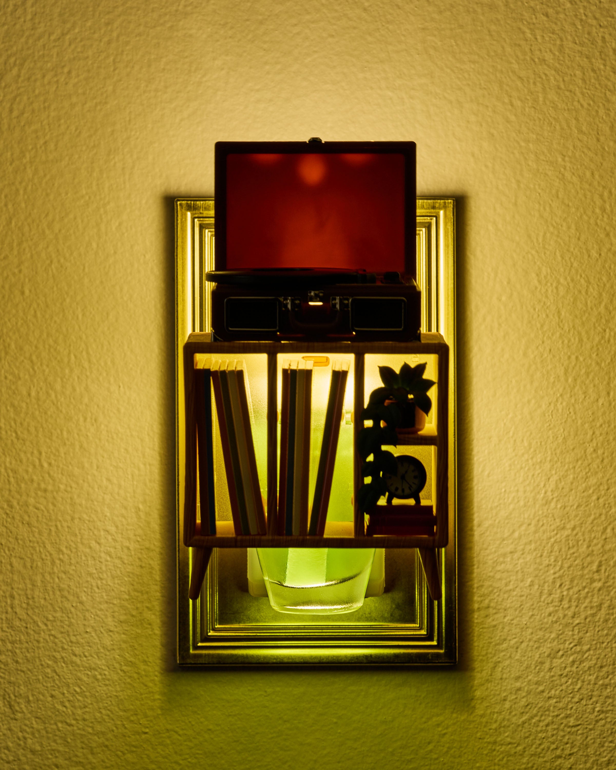 Record Player Display Scent Control Nightlight - Image 3